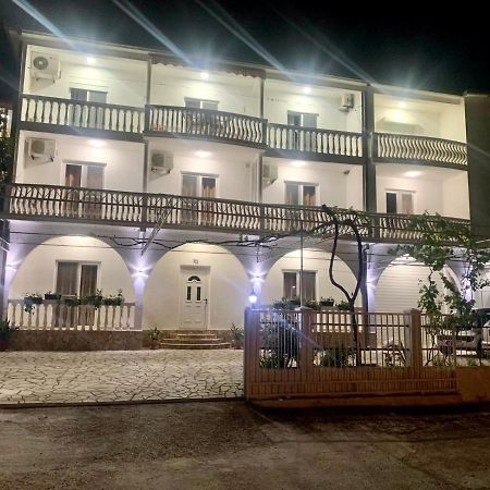 Apartments Sr Улцин Екстериор снимка