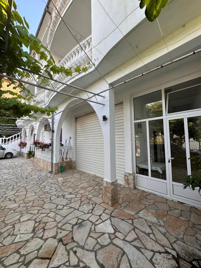 Apartments Sr Улцин Екстериор снимка